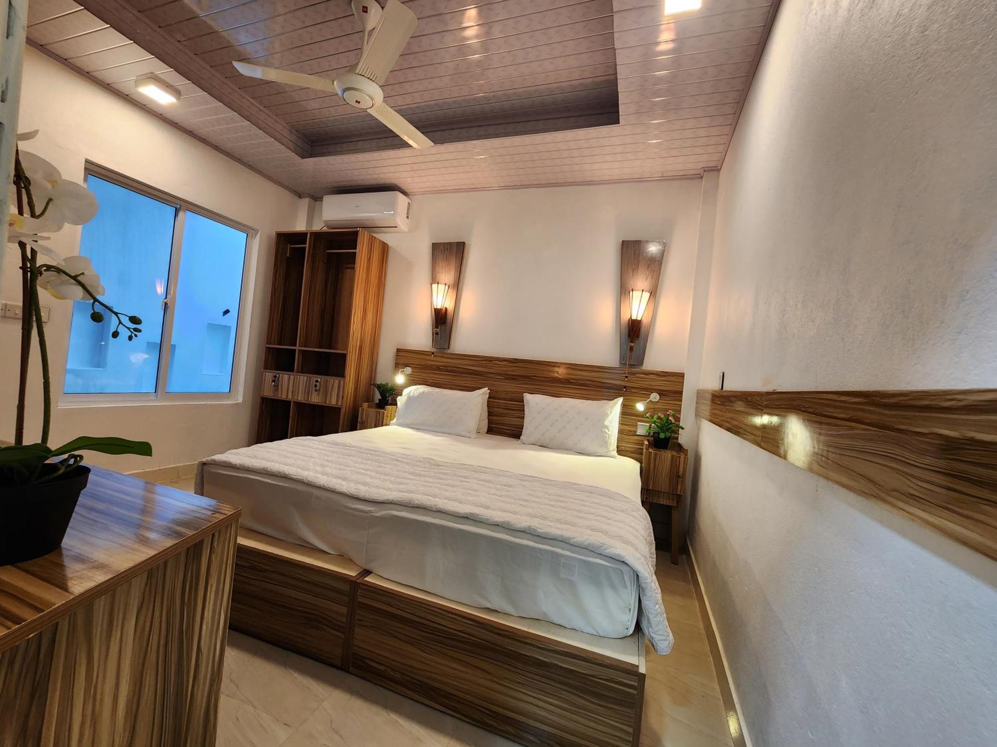 Hotel Batuta Maldives Fourson Thulusdhoo Exterior foto